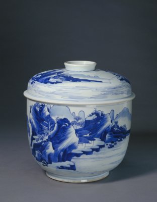 图片[2]-Blue and white landscape figure cover pot-China Archive